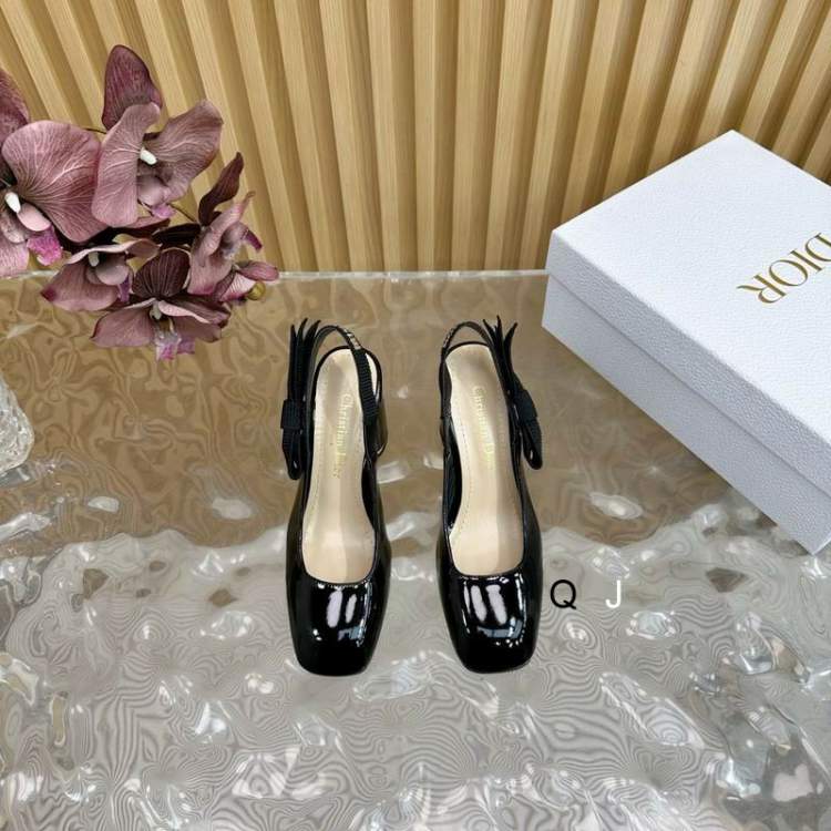 Picture of Dior Shoes _SKUDiorsz35-403.573715.5CMJ1001